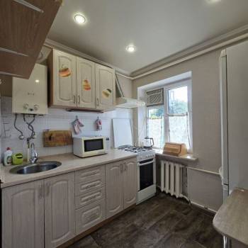 Сдается 2-х комнатная квартира, 42 м²
