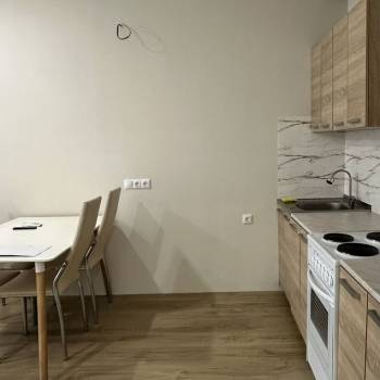 Сдается 2-х комнатная квартира, 72 м²