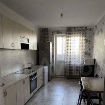 Продается 3-х комнатная квартира, 100 м²