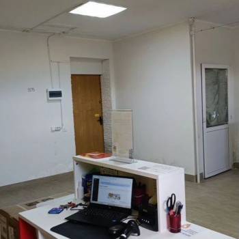 Продается Нежилое помещение, 60 м²