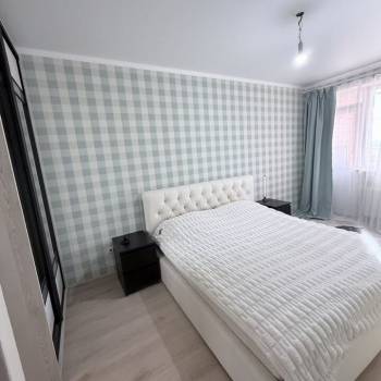 Сдается 2-х комнатная квартира, 63,6 м²
