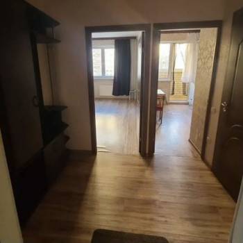Продается 1-комнатная квартира, 40 м²