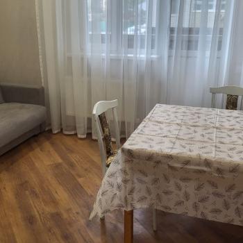 Сдается 1-комнатная квартира, 43 м²