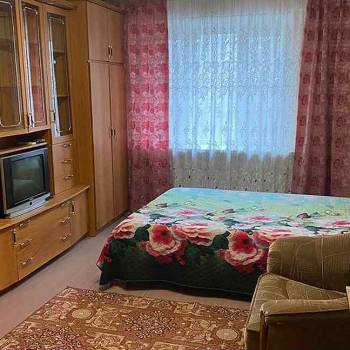 Сдается 1-комнатная квартира, 40 м²