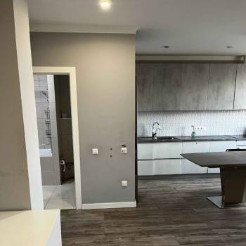 Сдается 2-х комнатная квартира, 64 м²