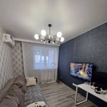 Продается 3-х комнатная квартира, 57 м²