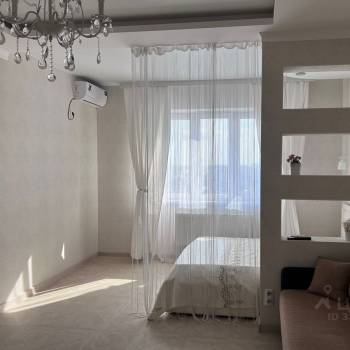 Сдается 1-комнатная квартира, 50 м²