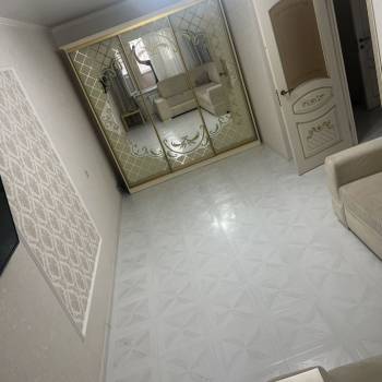 Продается 1-комнатная квартира, 40 м²