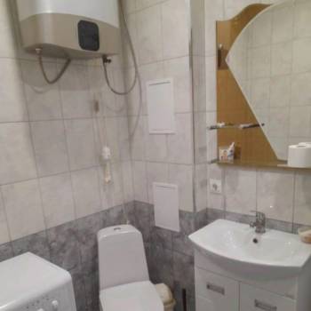 Продается 1-комнатная квартира, 32,9 м²