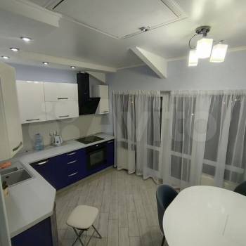 Сдается 1-комнатная квартира, 40 м²