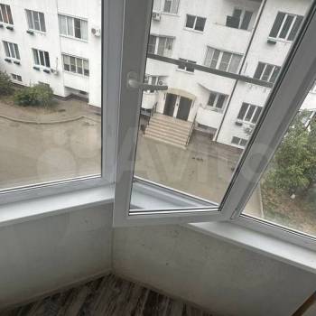 Сдается 1-комнатная квартира, 38 м²