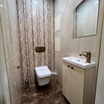 Сдается 2-х комнатная квартира, 64 м²