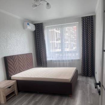 Сдается 2-х комнатная квартира, 70 м²