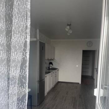 Сдается 2-х комнатная квартира, 70 м²