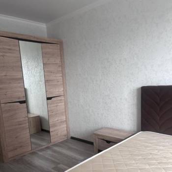 Сдается 2-х комнатная квартира, 70 м²