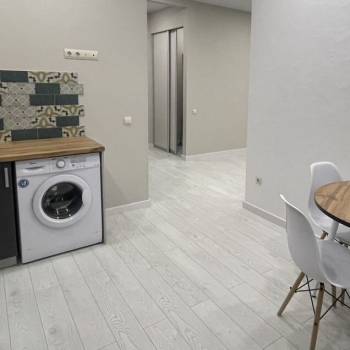 Сдается 1-комнатная квартира, 41,9 м²