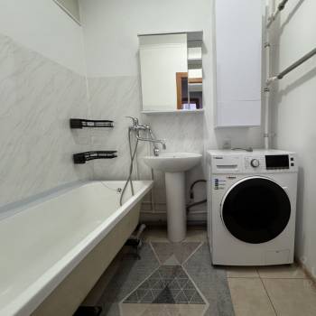 Продается 2-х комнатная квартира, 56,41 м²