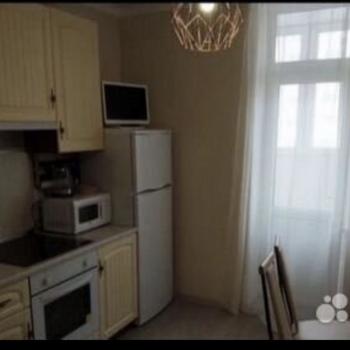 Сдается 1-комнатная квартира, 41 м²