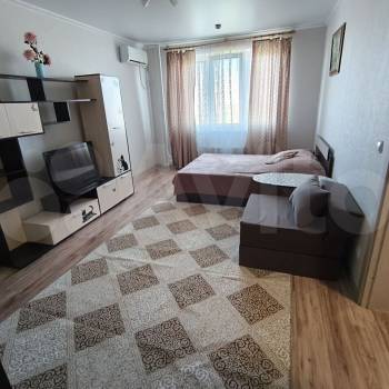 Сдается 1-комнатная квартира, 48 м²