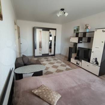 Сдается 1-комнатная квартира, 48 м²