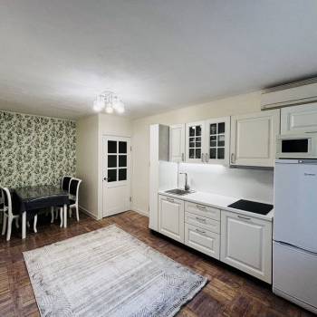 Сдается Многокомнатная квартира, 50 м²