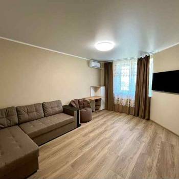 Сдается 1-комнатная квартира, 39 м²