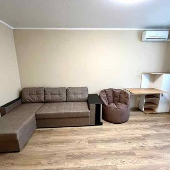 Сдается 1-комнатная квартира, 39 м²