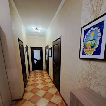 Продается 2-х комнатная квартира, 82 м²