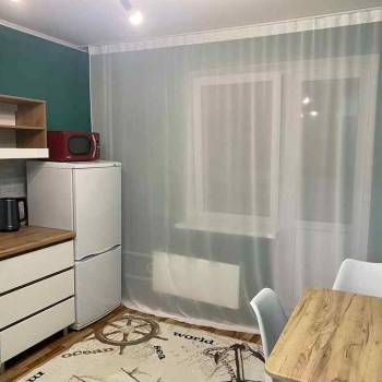 Сдается 1-комнатная квартира, 43 м²