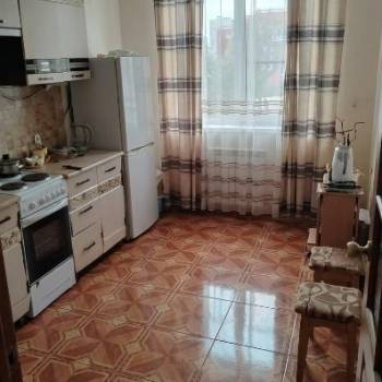 Продается 1-комнатная квартира, 36 м²