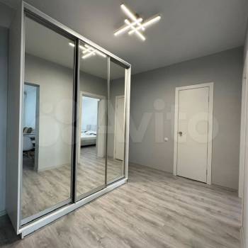 Сдается 2-х комнатная квартира, 75 м²