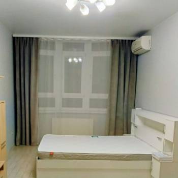Сдается 1-комнатная квартира, 47,5 м²