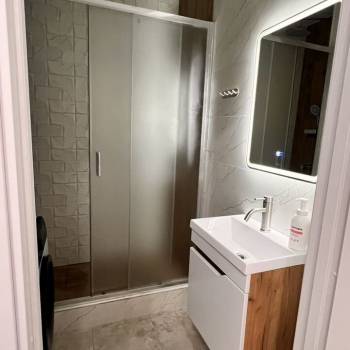 Сдается 1-комнатная квартира, 49 м²