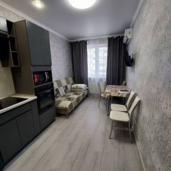 Сдается 1-комнатная квартира, 42 м²