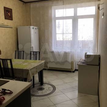 Сдается 1-комнатная квартира, 45 м²