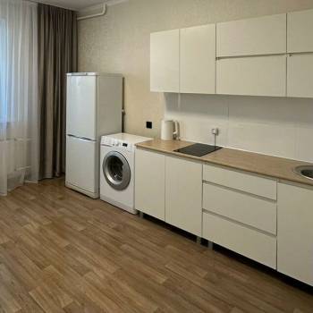 Сдается 1-комнатная квартира, 48 м²