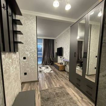 Продается 1-комнатная квартира, 30 м²