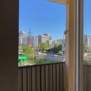 Продается 1-комнатная квартира, 35 м²