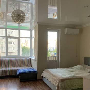 Продается 1-комнатная квартира, 35 м²