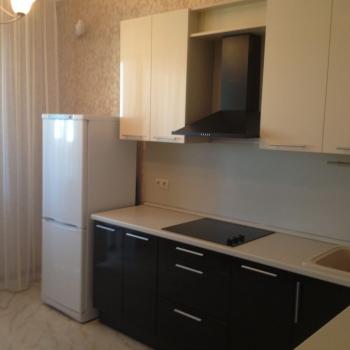 Сдается 1-комнатная квартира, 44 м²
