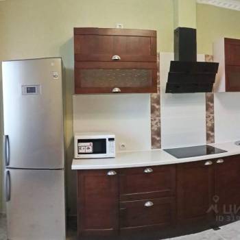 Сдается 1-комнатная квартира, 46 м²