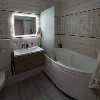 Продается 2-х комнатная квартира, 63 м²