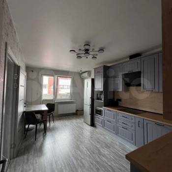 Продается 2-х комнатная квартира, 63 м²
