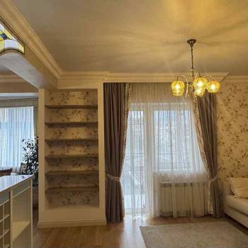 Сдается 1-комнатная квартира, 51 м²
