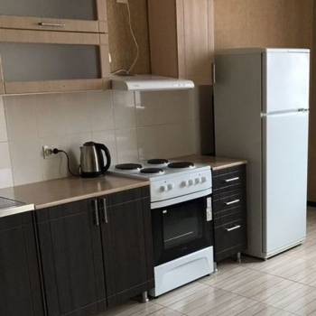 Сдается 1-комнатная квартира, 37 м²