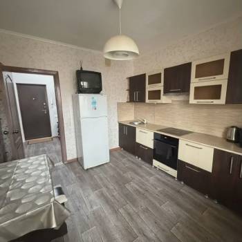 Сдается 2-х комнатная квартира, 53 м²