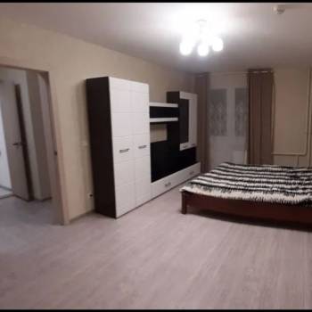 Сдается 1-комнатная квартира, 39 м²