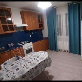 Сдается 1-комнатная квартира, 39 м²