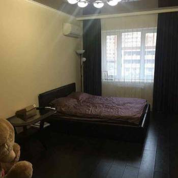 Сдается 1-комнатная квартира, 39 м²
