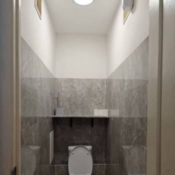 Сдается 2-х комнатная квартира, 65 м²
